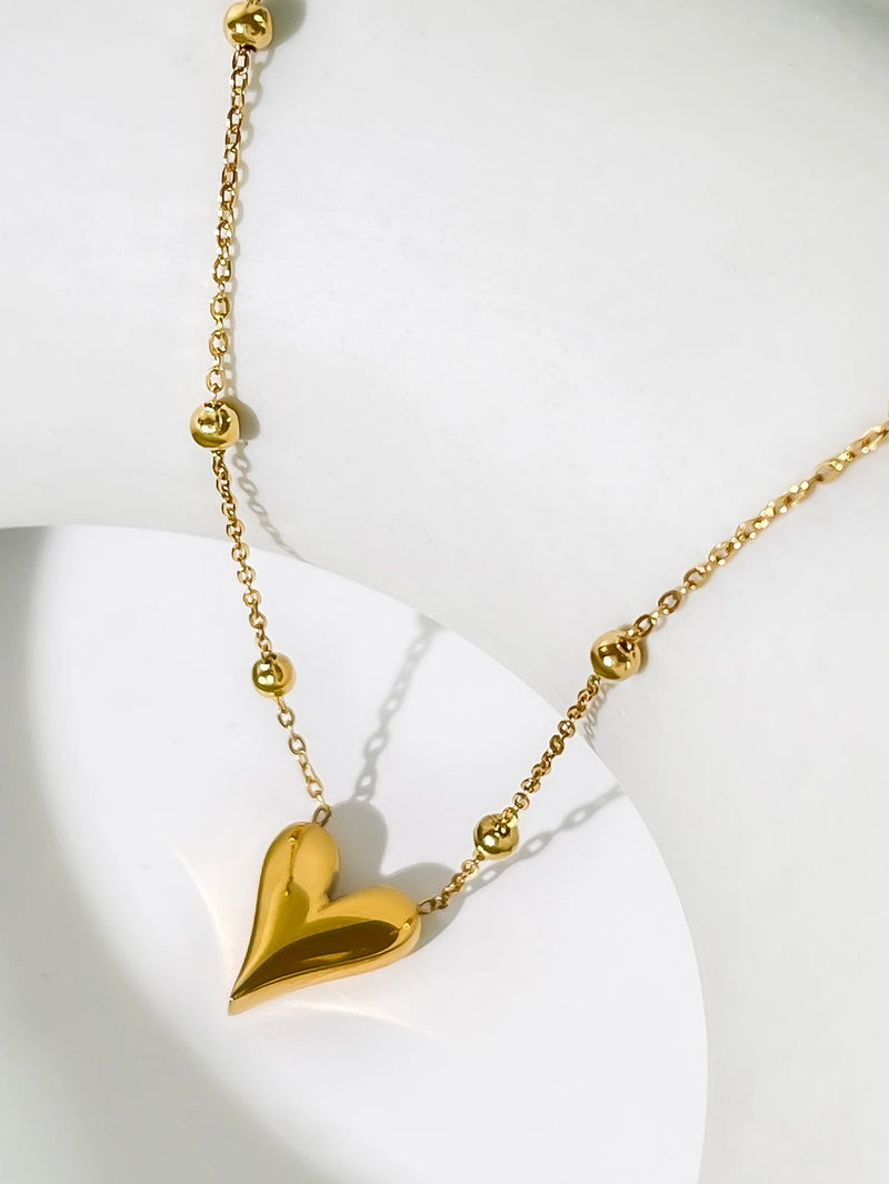 Dainty Love Heart Bead Chain Necklace in 18K yellow Gold-Plated Stainless Steel