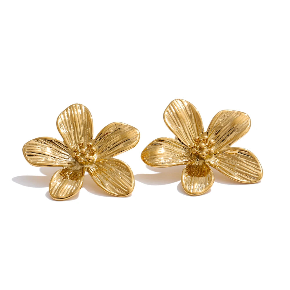 Waterproof Golden Daisy Flower Stud Earrings - 18K Gold Plated