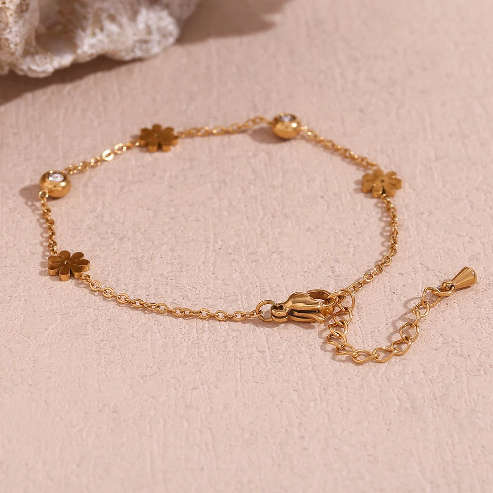 Waterproof Flower Bracelet - 18K Gold Plated