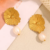 Waterproof Pearl Flower Stud Earrings - 18K Gold Plated