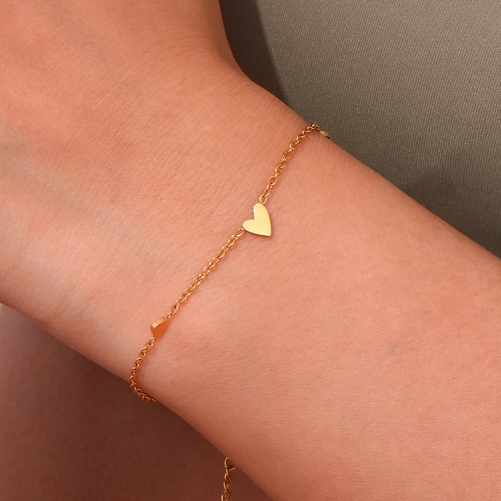 Waterproof Gold Mini Heart Chain Bracelet - 18K Gold Plated