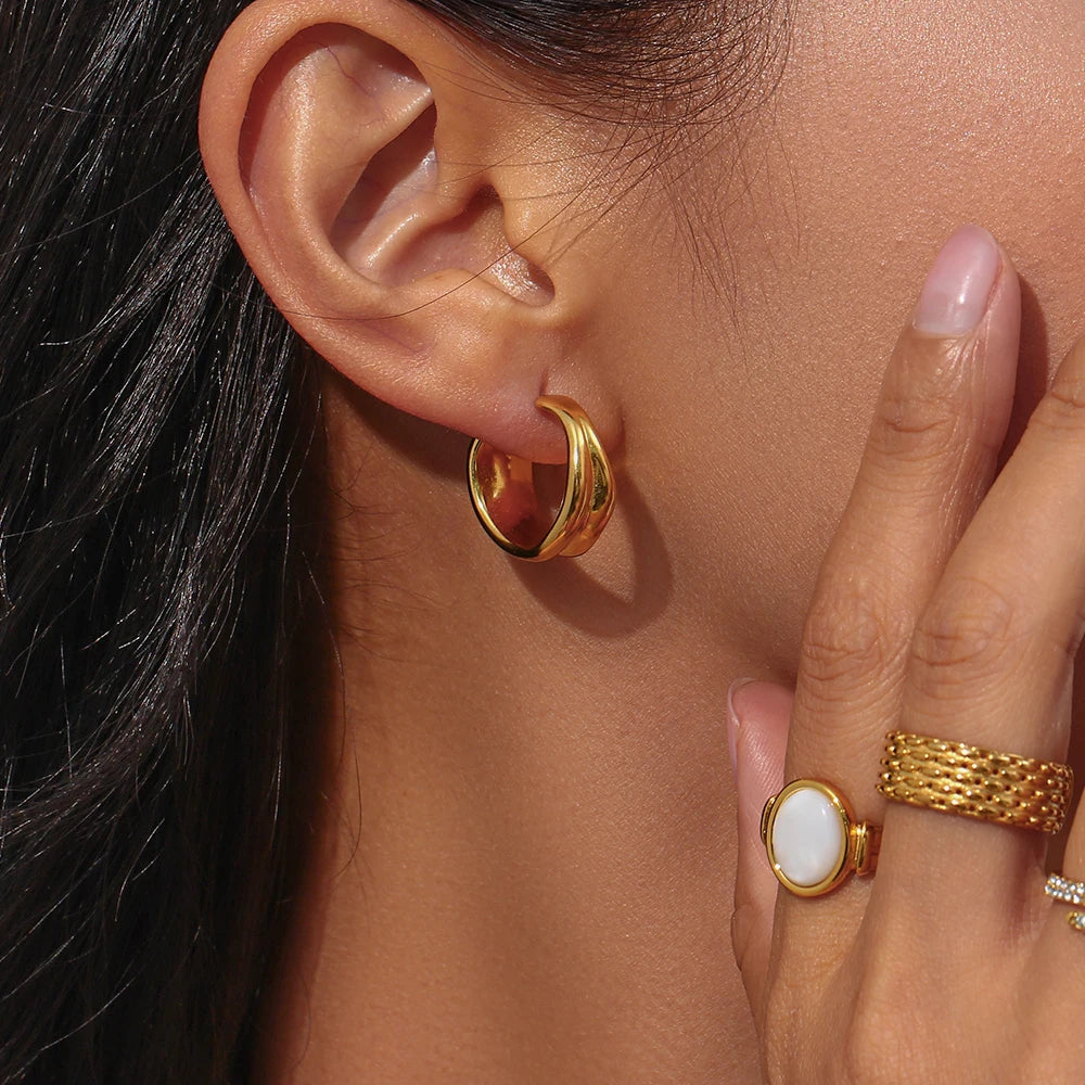 Waterproof Classic Gold Hoop Earrings - 18K Gold Plated