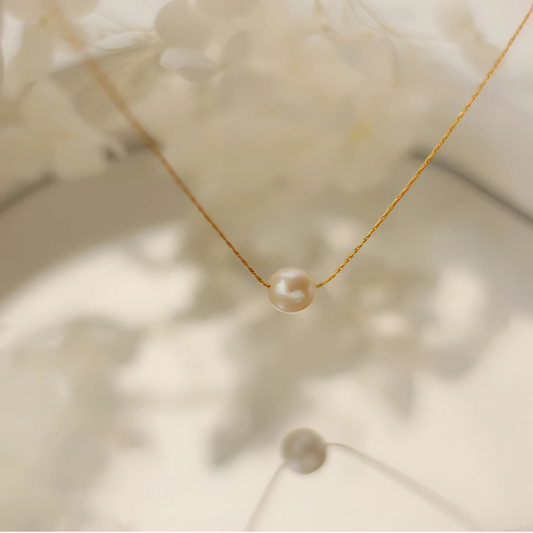 Waterproof Elegant Pearl Necklace - 18k Gold Plated