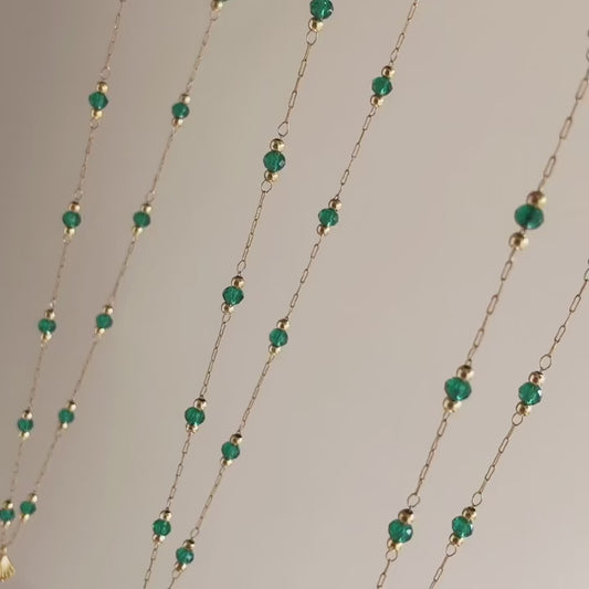 Waterproof Green Bead Shell Necklace in 18K Gold-Plated Stainless Steel